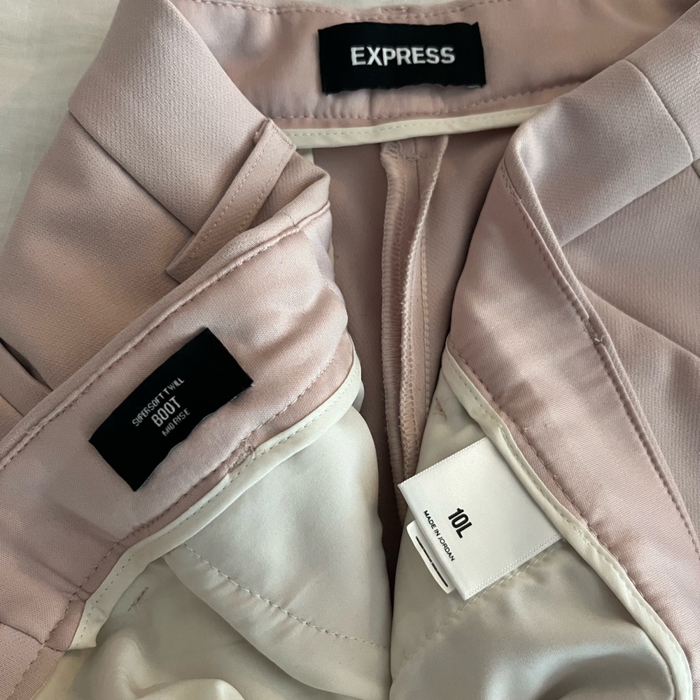 Express size 10L light pink midrise boot cut Pants. - Picture 3 of 4